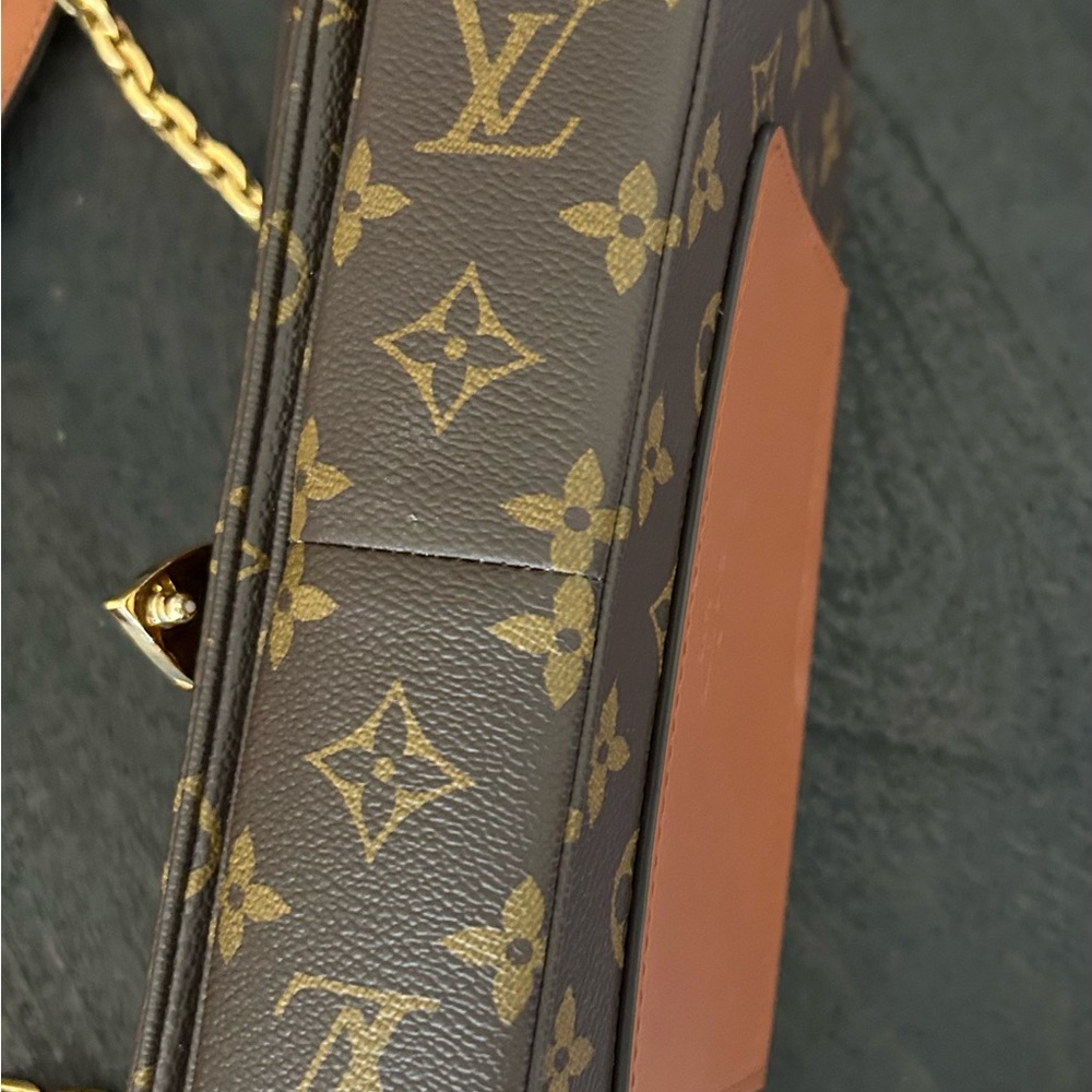 🔴🔴SOLD EBAY 🔴🔴Louis Vuitton
Monogram Marceau like new - Picture 10 of 15